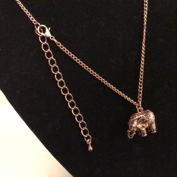 Elephant Necklace - Picture 5 of 9